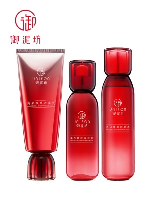 御泥坊补水保湿护肤套装