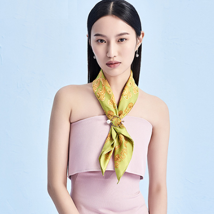 女士真丝小方巾