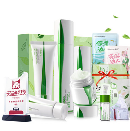 韩后茶蕊补水保湿套装